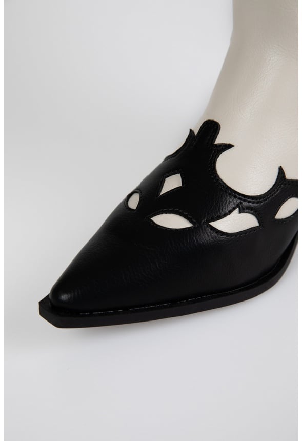 Esperanza Cowboy Boot Black/Cream