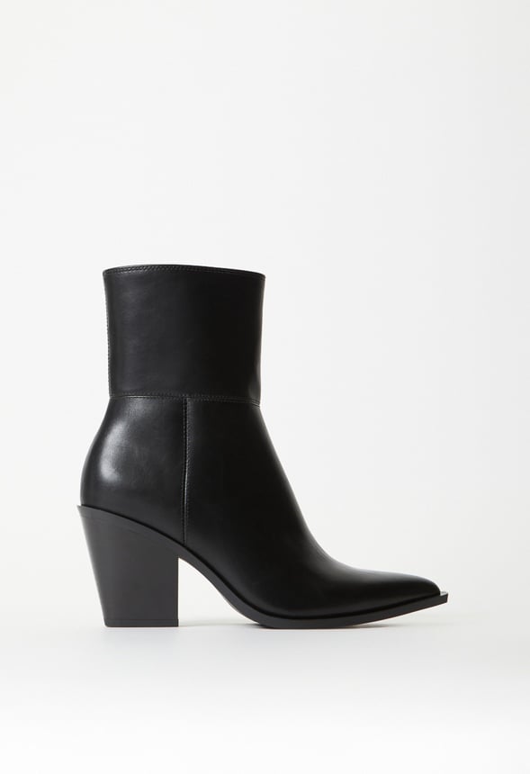 Peyton Block Heeled Bootie Black