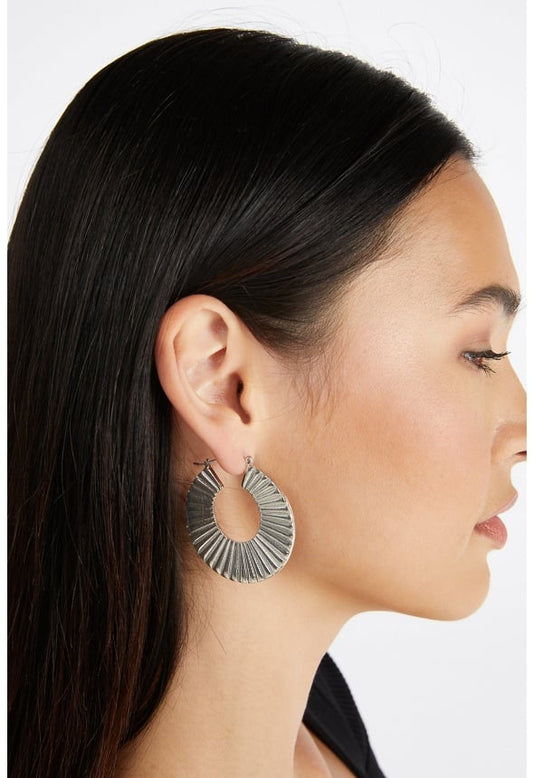 Heidi Clean Lines Ridged Hoop Silver