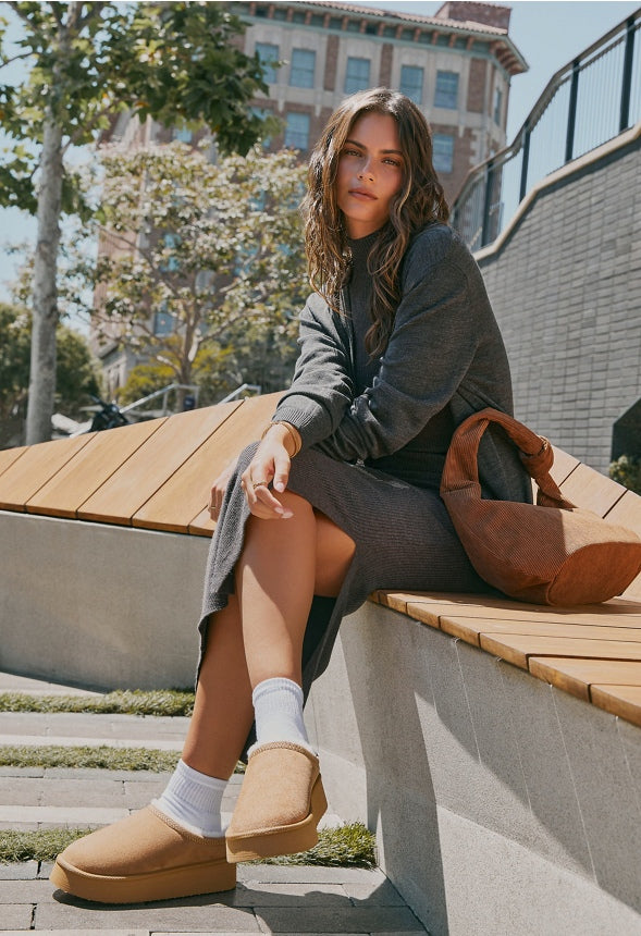 Hailey Platform Fuzzie Light Tan
