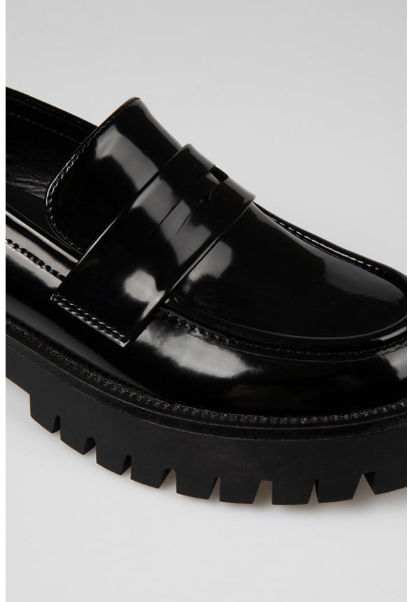 Evelyn Flat Loafer Black