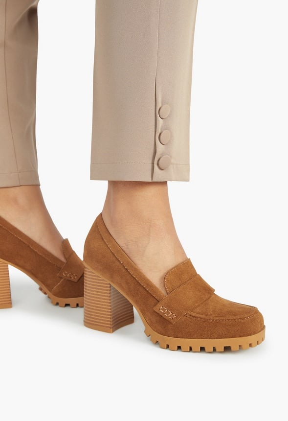 Nora Block Heeled Pump Camel
