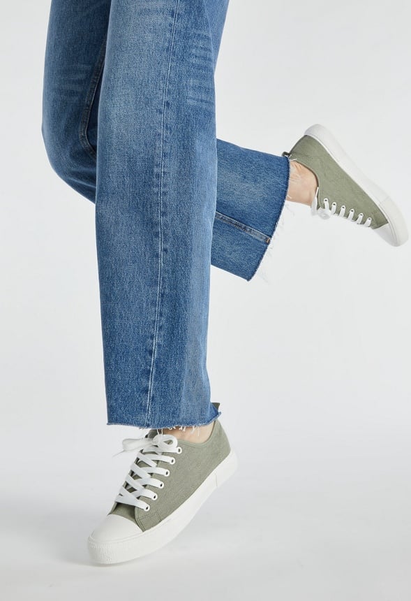 Jeymi Low Top Trainers Seagrass Green