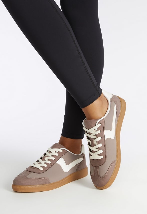 Demi Court Trainers Iron Multi