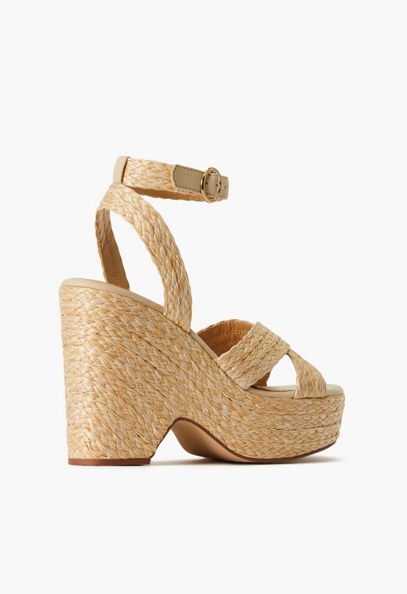 Mia Notched Wedge Sandal Natural Raffia